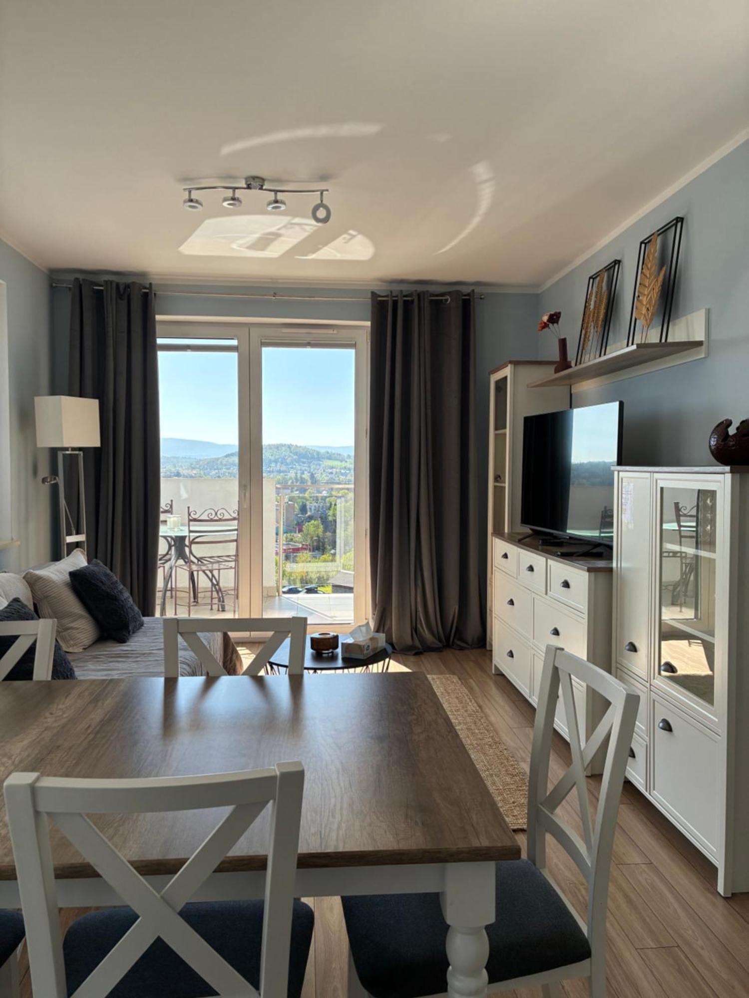 Apartament Rakownica Еленя-Гура Экстерьер фото